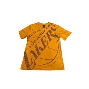 UNK Los Angeles Lakers Big Logo Tee Size Medium